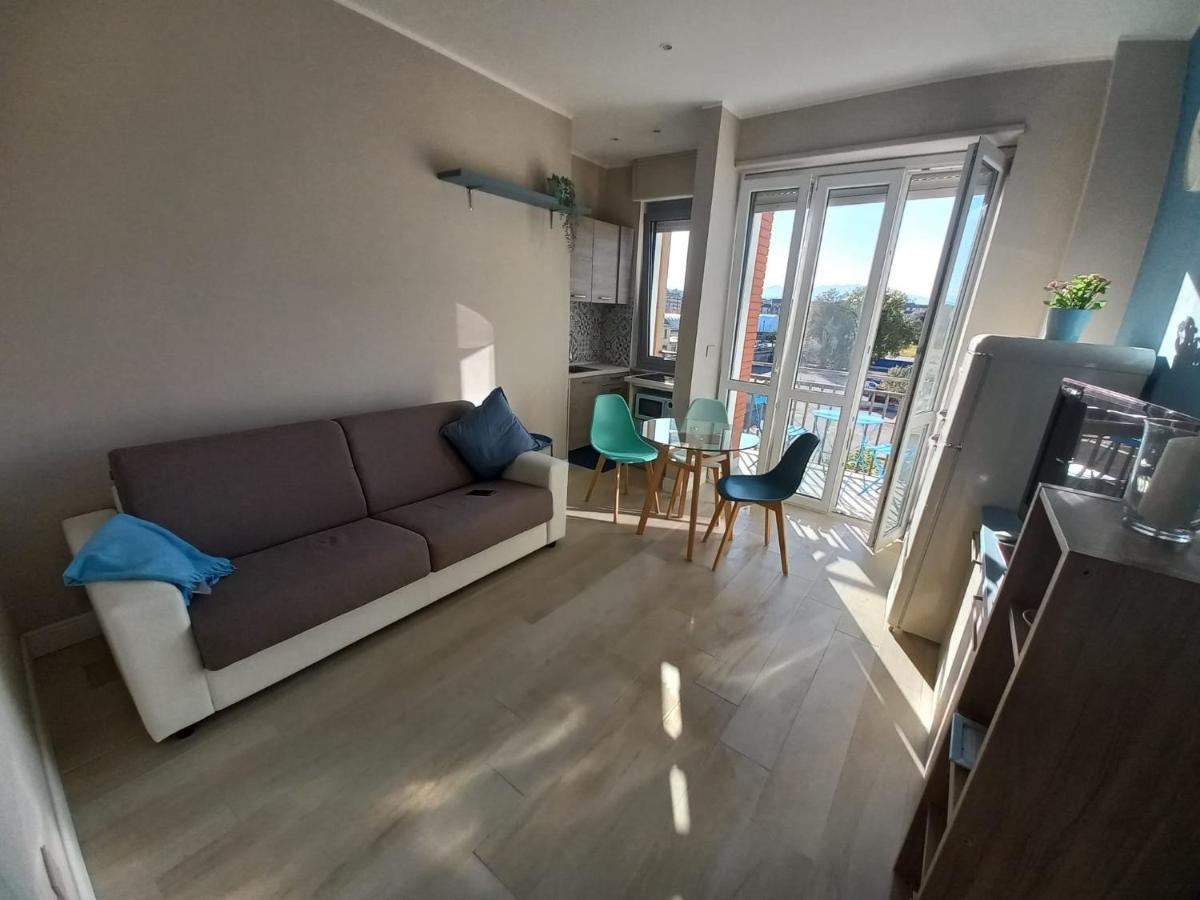 A Due Passi Metro Italia '61 Apartment Turin Ngoại thất bức ảnh