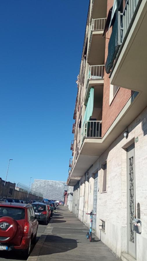 A Due Passi Metro Italia '61 Apartment Turin Ngoại thất bức ảnh